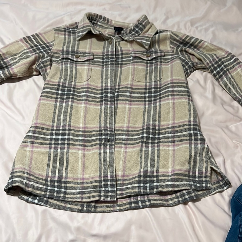 Patagonia workwear top.